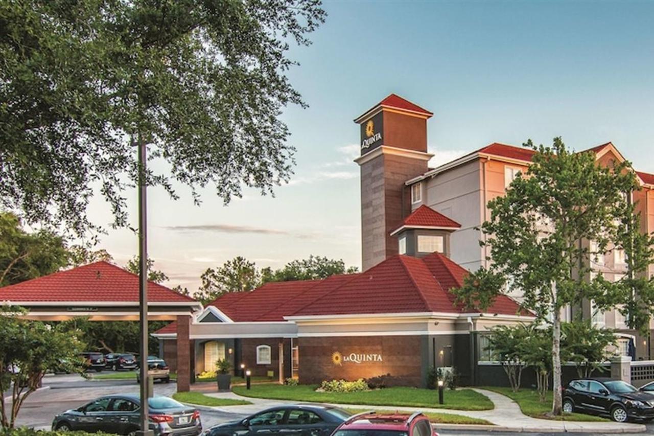 Отель La Quinta By Wyndham Orlando Ucf Alafaya Экстерьер фото